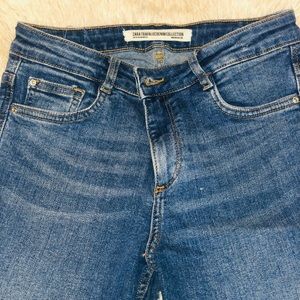 Zara Jeans